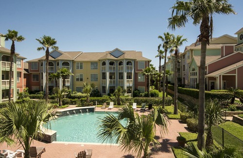 Galveston Condo | Peaceful, Tropical Beach Condo on Seawall Blvd, Galveston, Tx.