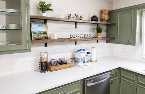 Huntington Cottage | Peach Door House