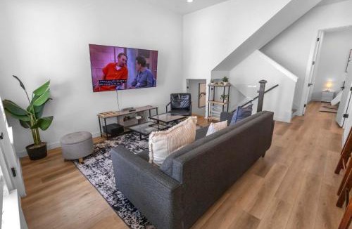 OST - South Union House | Peerless Place I 3BR Near NRG & Med Center