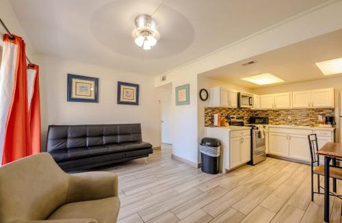 South Padre Island Apartment | Pelicans Perch Charming 1BR Near Beach with Patio 160