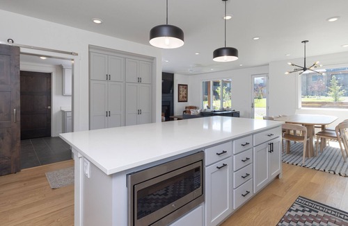 Big Sky House | Perfect Big Sky Retreat - In the Heart of the Meadow - Sleeps 16+