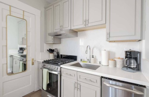 Little Italy Apartment | Perfect Downtown Studio | Steps to Little Italy!