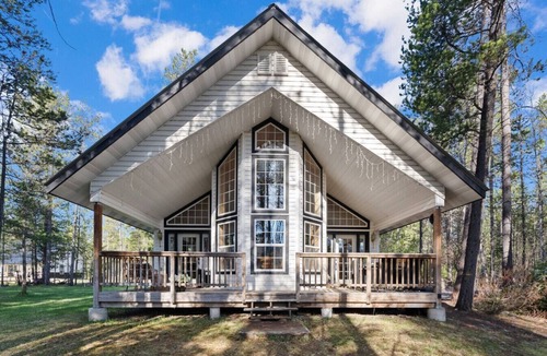 Coram House | Perfect Family Getaway* Glacier Park Chalet* AC!