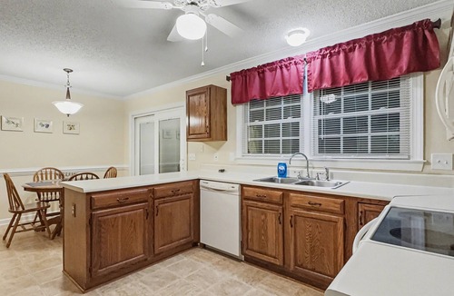 Greensboro House | Perfect for Extended Stays! Fenced Yard, Pet friendly!