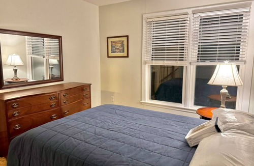 Woodlake House | Perfect for Extended Stays! Pet Friendly, Fenced Yard, Garage