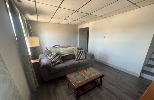 Altoona Apartment | Perfect for PSU Games and Family Visits!!!