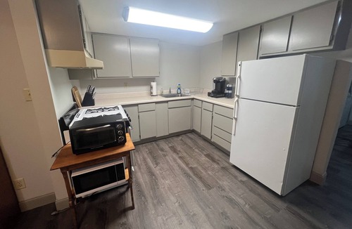 Altoona Apartment | Perfect for PSU Games and Family Visits!!!