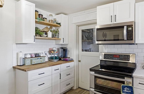 Springerville House | Perfect & Private 3br Home. Starlink & Laundry.