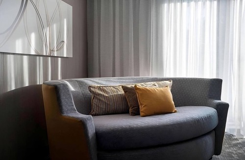 Torrance Hotel | Perfect Stay! Close to Torrance Beach Coast Line! Free Parking, Pets Allowed!