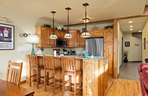 Red Lodge House | Perfectly situated Creekside Rock Creek Jewel with Hot Tub & Fireplaces