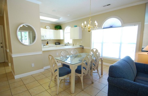 Arcadian Shores Condo | Pet-Friendly 2BR Condo at Land's End Resort