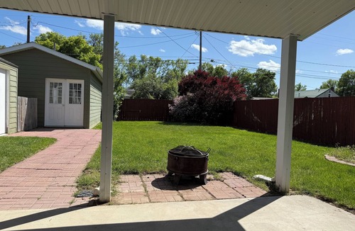 Central - Terry House | Pet-Friendly 3BR Billings Home with Fenced Yard, Gym Near Hospitals & Downtown