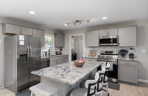 Smithfield House | Pet-Friendly 3BR | Fenced Yard