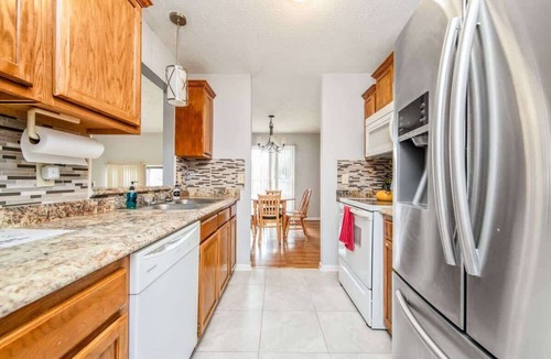 Fayetteville House | Pet-Friendly 4BR/2BA near Ft Bragg