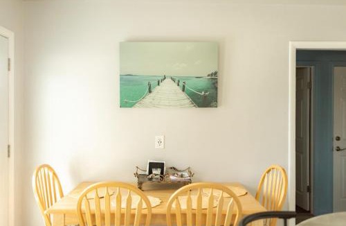 Billings House | Pet Friendly 6 Guest Stay w Yard