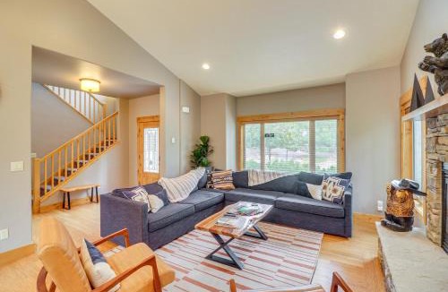 Columbia Falls House | Pet-Friendly Columbia Falls Home with Gas Grill!