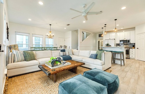 Beachside Village House | Pet Friendly, Easy Walk to Beach, Game Room, Beach Toys, Gorgeous Community