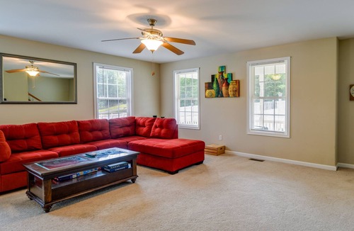 Louisa House | Pet-Friendly Louisa Vacation Rental w/ Pool!