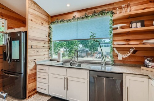 Barton Hills House | Pet Friendly Retreat with Lap Pool/Spa in the '04! Near SXSW Top Spots!