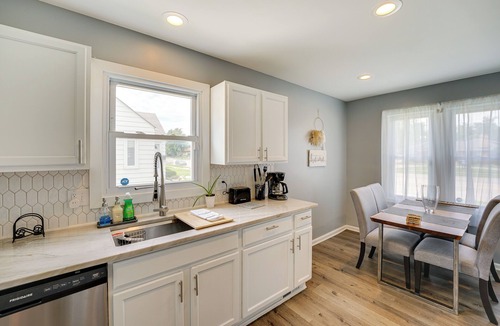 Southfield House | Pet-Friendly Southfield House w/Ping-Pong Table!