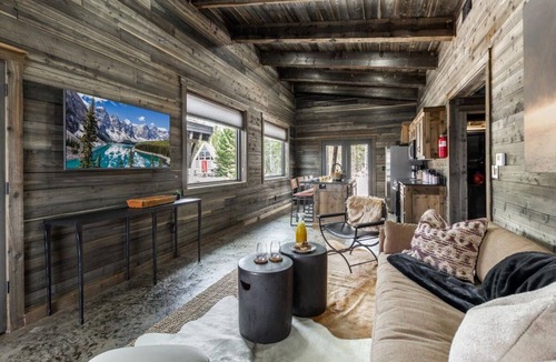 Last Chance House | Pheasant Tail Villa/Cozy Cabin/World class Fishing/Fire pit/BBQ