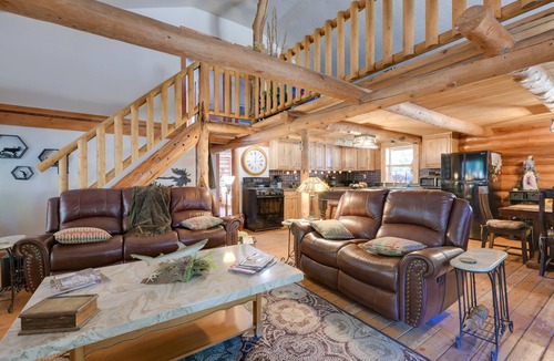 Philipsburg Cabin | Philipsburg Log Cabin - Direct Bike Park Access!