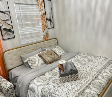 Summit Station House | Philmont curve comfortable king bedroom