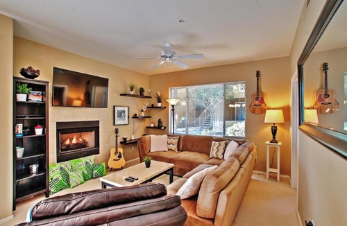 Deer Valley Apartment | Phoenix Abode Pool Access, Near Bellair Golf Club