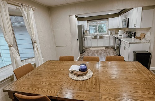 Saint Marys  Allen County House | Pinch of Cozy, Farm House with Hot Tub, 1 Minute Walk to Local Farm Store