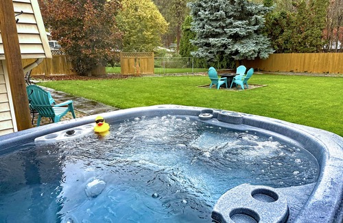 Spokane House | PINE RIVER HOME 5BD, SPA, THEATER, Near UNIVERSITY, WANDERMERE GOLF, GREEN BLUFF