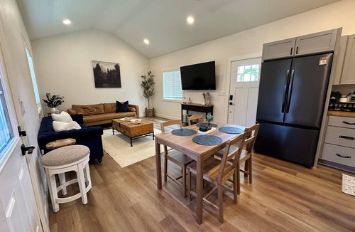 Lufkin House | Pineywoods Cottages LLC.