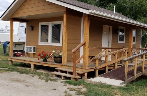 Silver Star Cabin | Pioneer Mountain Cabins - Cabin 3