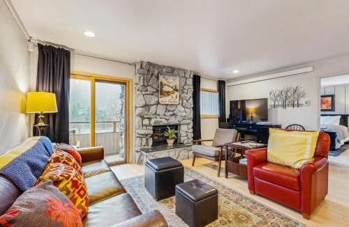 Warm Springs Apartment | Play Soleil - Sport and sun at the Warm Springs Base Area