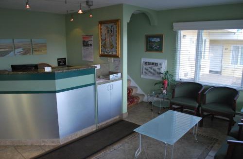 Great Falls Hotel | Plaza Inn