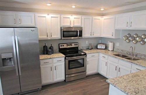 Salida Del Sol Condo | plush gated condo with heated pool, near westworld