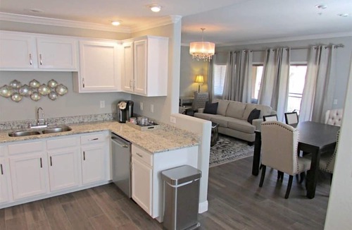 Salida Del Sol Condo | plush gated condo with heated pool, near westworld