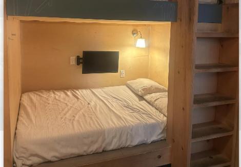 Little Italy Hostel | PodShare San Diego