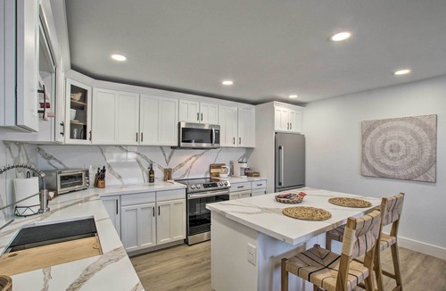 Apache Junction Condo | Pool Access: Mtn-View Condo in Apache Junction!