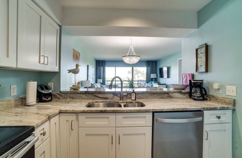 Beachwalk Apartment | Pool Access & Views at Saint Helena Island Condo!