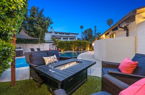 Point Loma House | Pool and Spa/A/C/Open July 9- 15/Pool Table/Pet Friendly