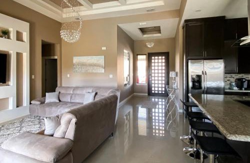 Brownsville House | Pool, Patio & Yard: Chic South Texas Home