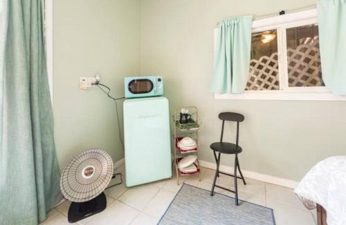 Park West House | Pool Room - Entire Guest Suite - Private Entrance