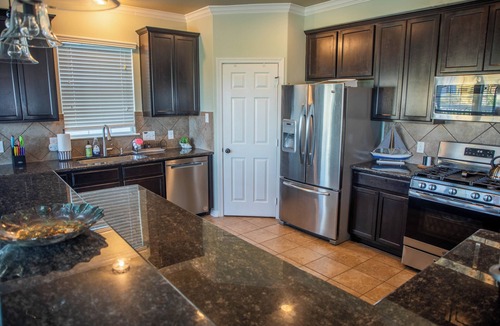 El Lago House | Portofino Bayfront Escape 3br2bth Hot Tub