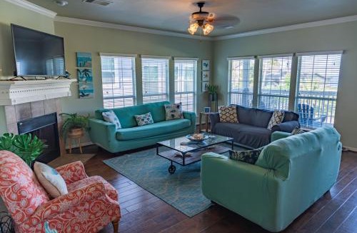 El Lago House | Portofino House - Seabrook - 3 Bed 2 Bath Hot Tub
