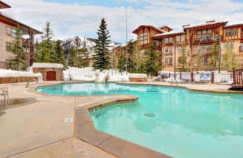 Salt Lake Mountain Resorts Apartment | Powderhorn Lodge 107: Columbine Suite