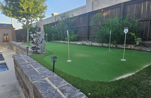 Cibolo House | Prime location between River Walk and New Braufels
