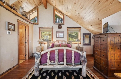 Somers House | Pristine & Private Glacier Chalet with Unmatched Flathead Lake & Mountain Views