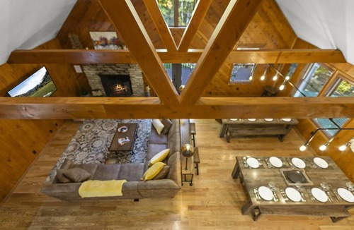 Rockbridge Cabin | Privacy plus Fun: Pool Table, Shuffleboard, Foosball, Darts, Ping Pong & More