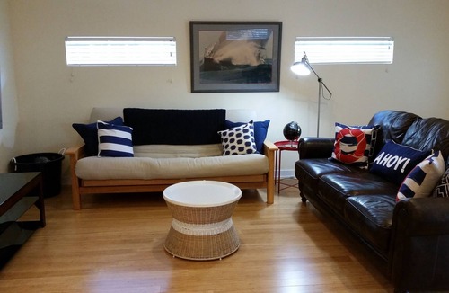 Annapolis Apartment | Private 2 BR Apt -- Less than 1 mi to Downtown & USNA gate