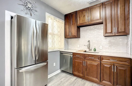 Northside House | Private 2BR Home 10 min to airport & downtown WiFi Patio Comfortable stay